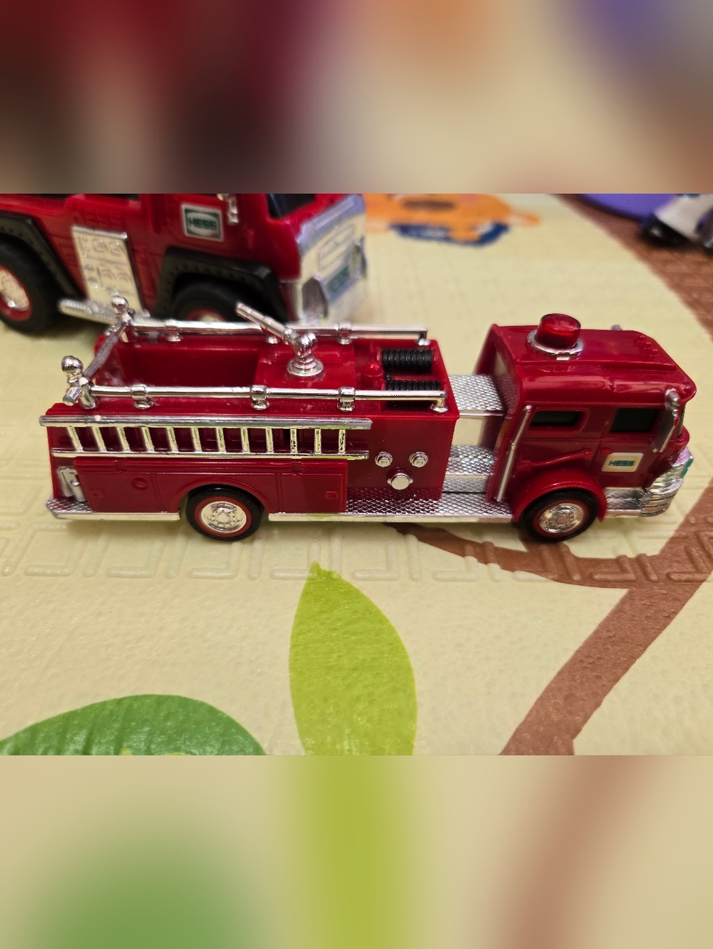 HESS Trucks - Picture 8 of 9
